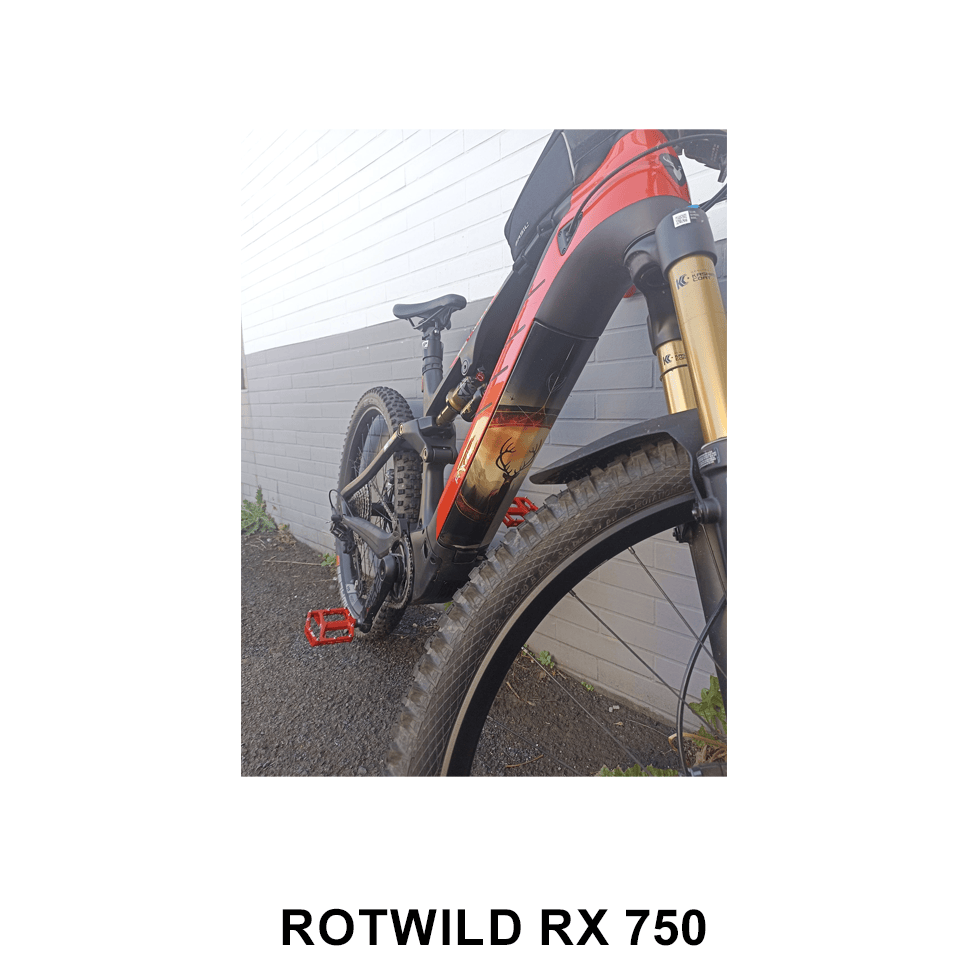 Sons of Battery® - E-MTB Brand & Community Folien & Sticker Hirsch - Rotwild - Akku Abdeckung Cover Universal / Schutzfolie / für alle E-Bikes E-Bike-Community