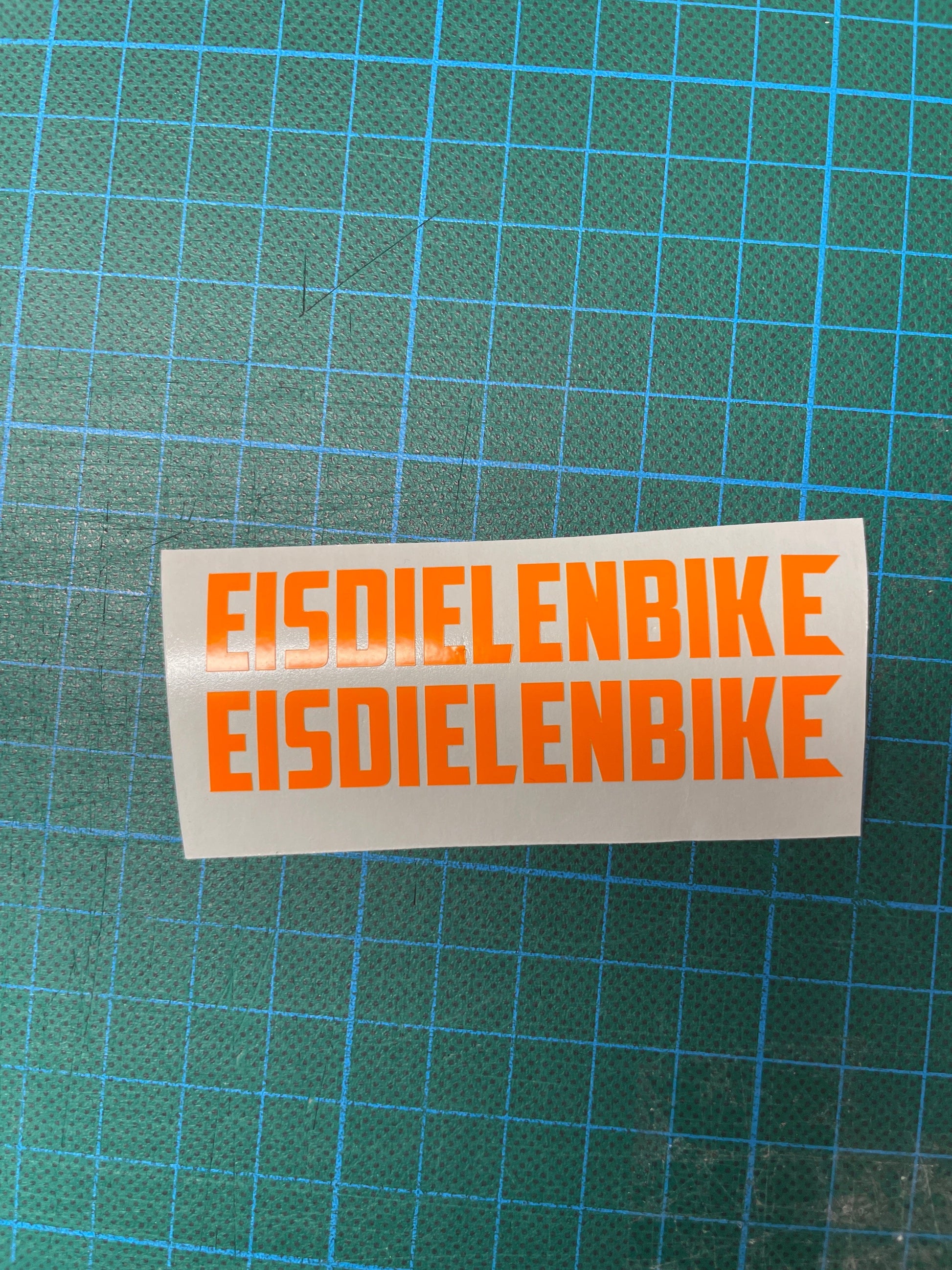 Sons of Battery - E-MTB Brand & Community Folien Neonorange EISDIELENBIKE E-Bike-Community