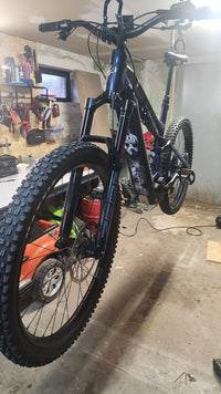 Sons of Battery® - E-MTB Brand & Community Folien & Sticker Thank God it's Friday -  Akku Sticker Abdeckung Universal / Schutzfolie / für alle E-Bikes E-Bike-Community