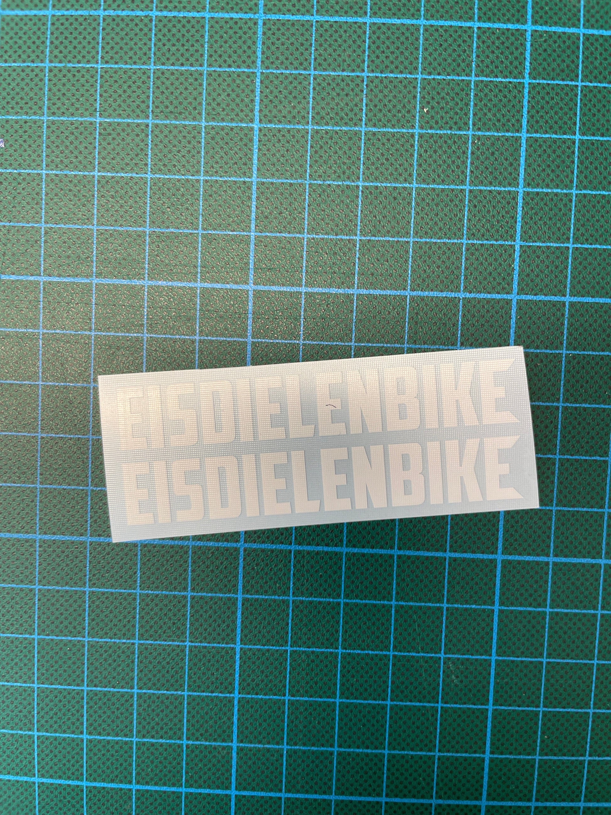 Sons of Battery - E-MTB Brand & Community Folien Weiss / Eisdielenbike EISDIELENBIKE / BIERGARTENBIKE E-Bike-Community