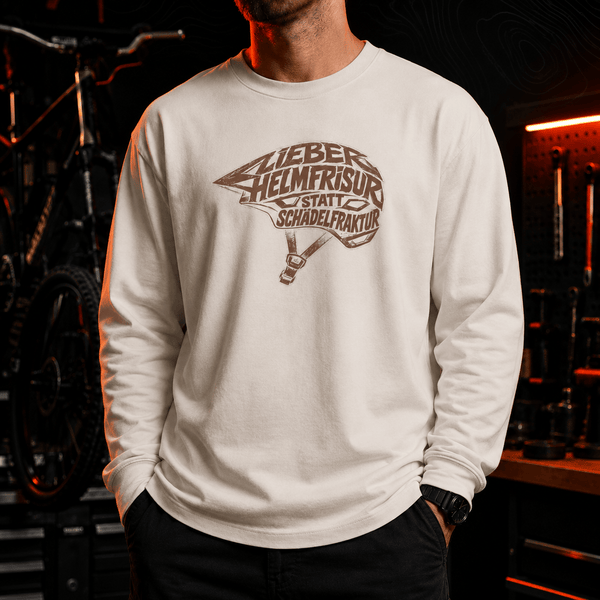 Spreadconnect Männer Premium Bio Langarmshirt Lieber Helmfrisur statt Schädelfraktur – Bio-Langarmshirt für Männer E-Bike-Community