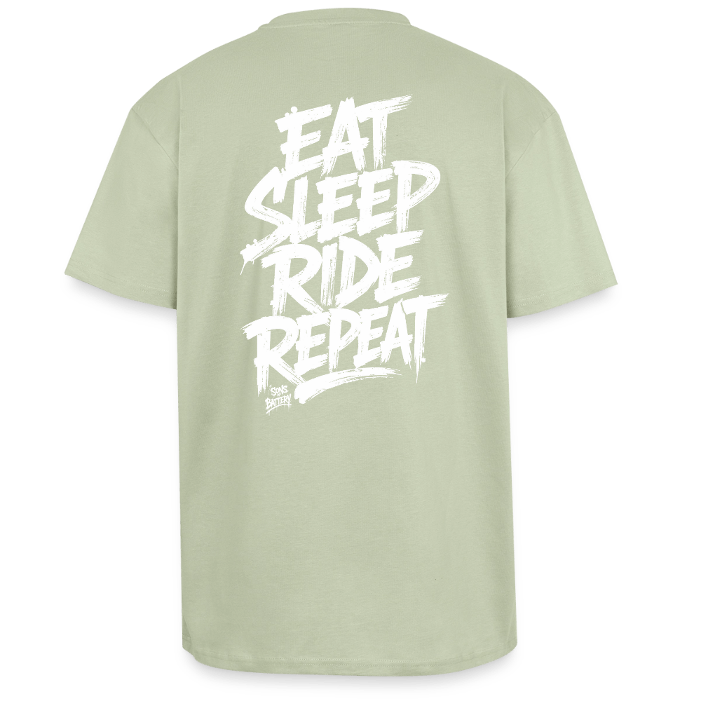 Spreadconnect Oversized Heavyweight Unisex T-Shirt Leichtes Salbeigrün / XS EAT SLEEP RIDE REPEAT - Oversized Heavyweight Unisex T-Shirt E-Bike-Community