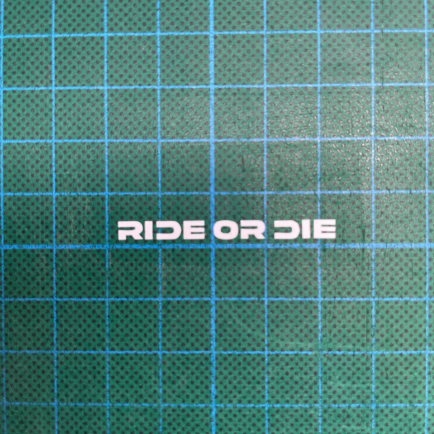 Sons of Battery® - E-MTB Brand & Community Folien & Sticker Weiß / RIDE OR DIE Love 2 Ride / Ride or Die - 3 mm - Schrift E-Bike-Community